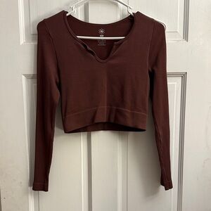 Ribbed Long Sleeve Crop Size M/L